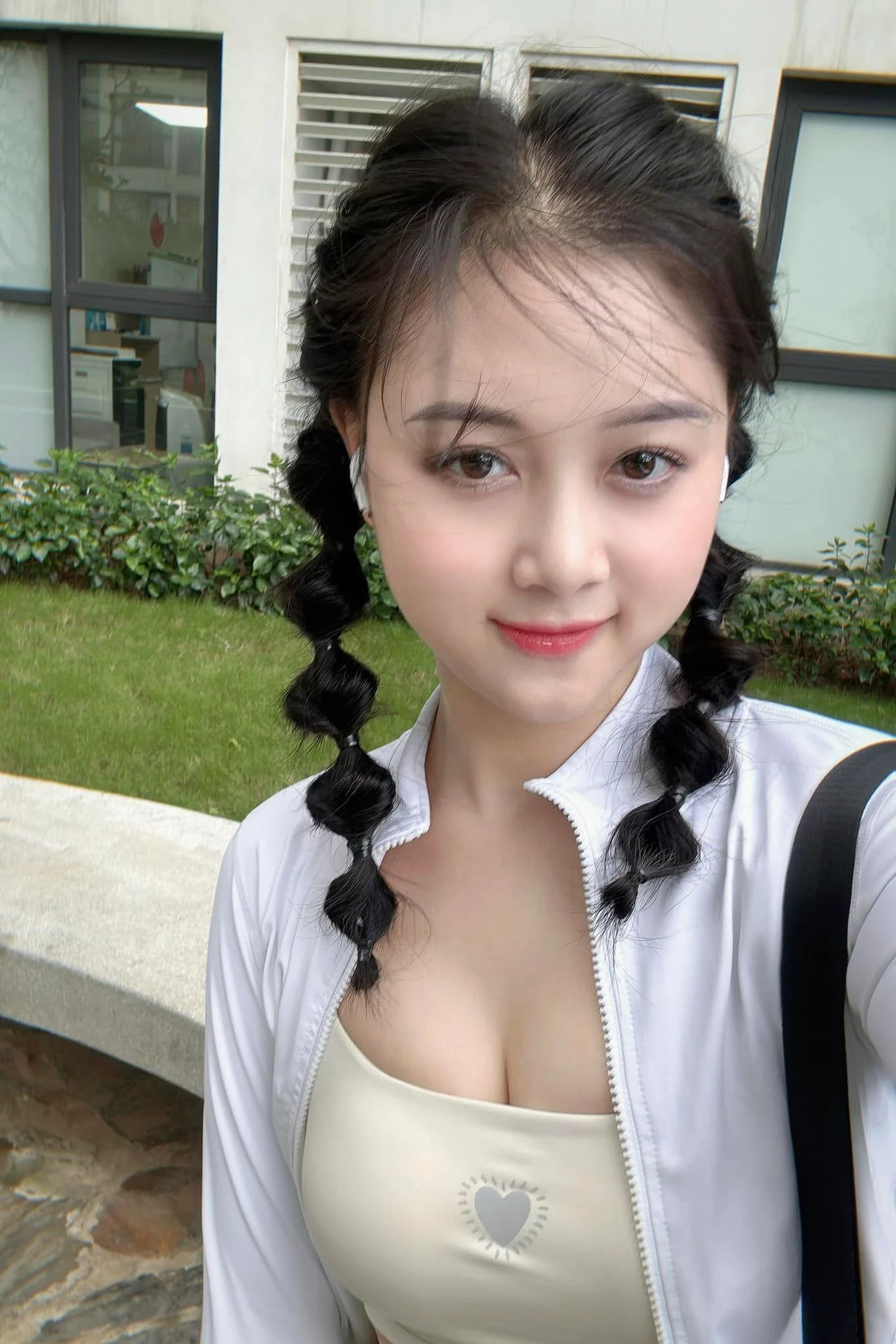 Cao tú hường 6