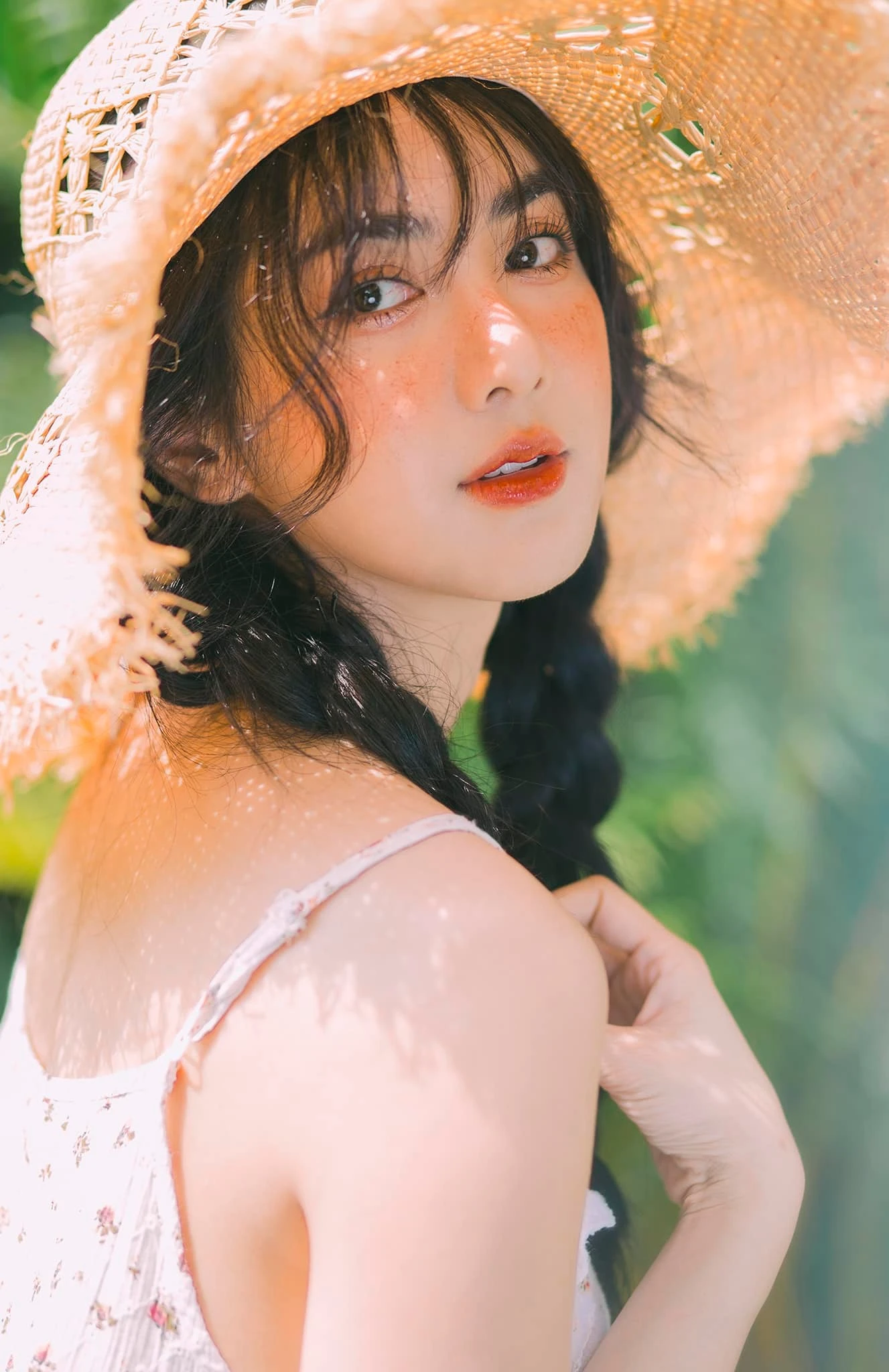 Hồ thị thùy linh 1