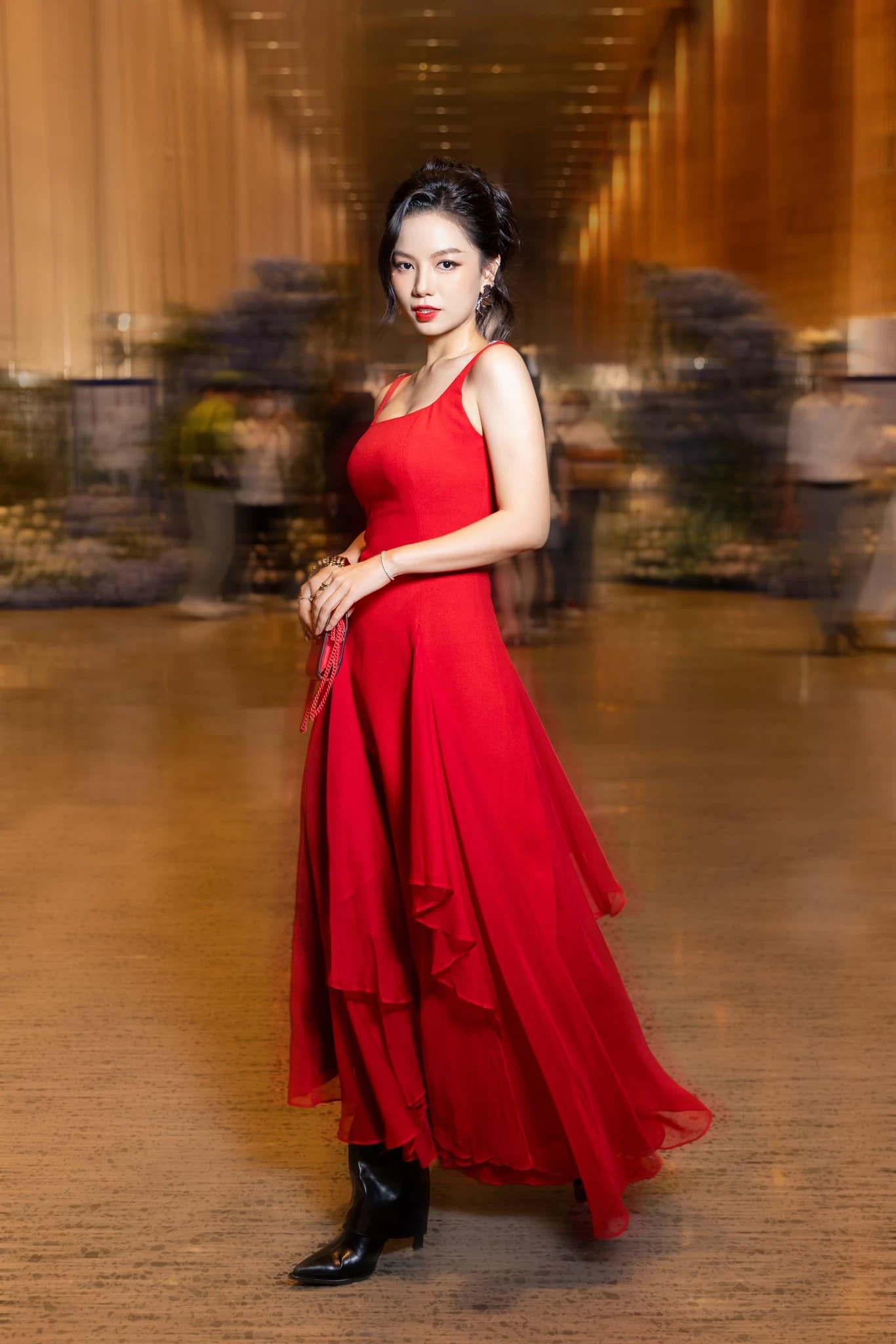 Lê hạ anh 5