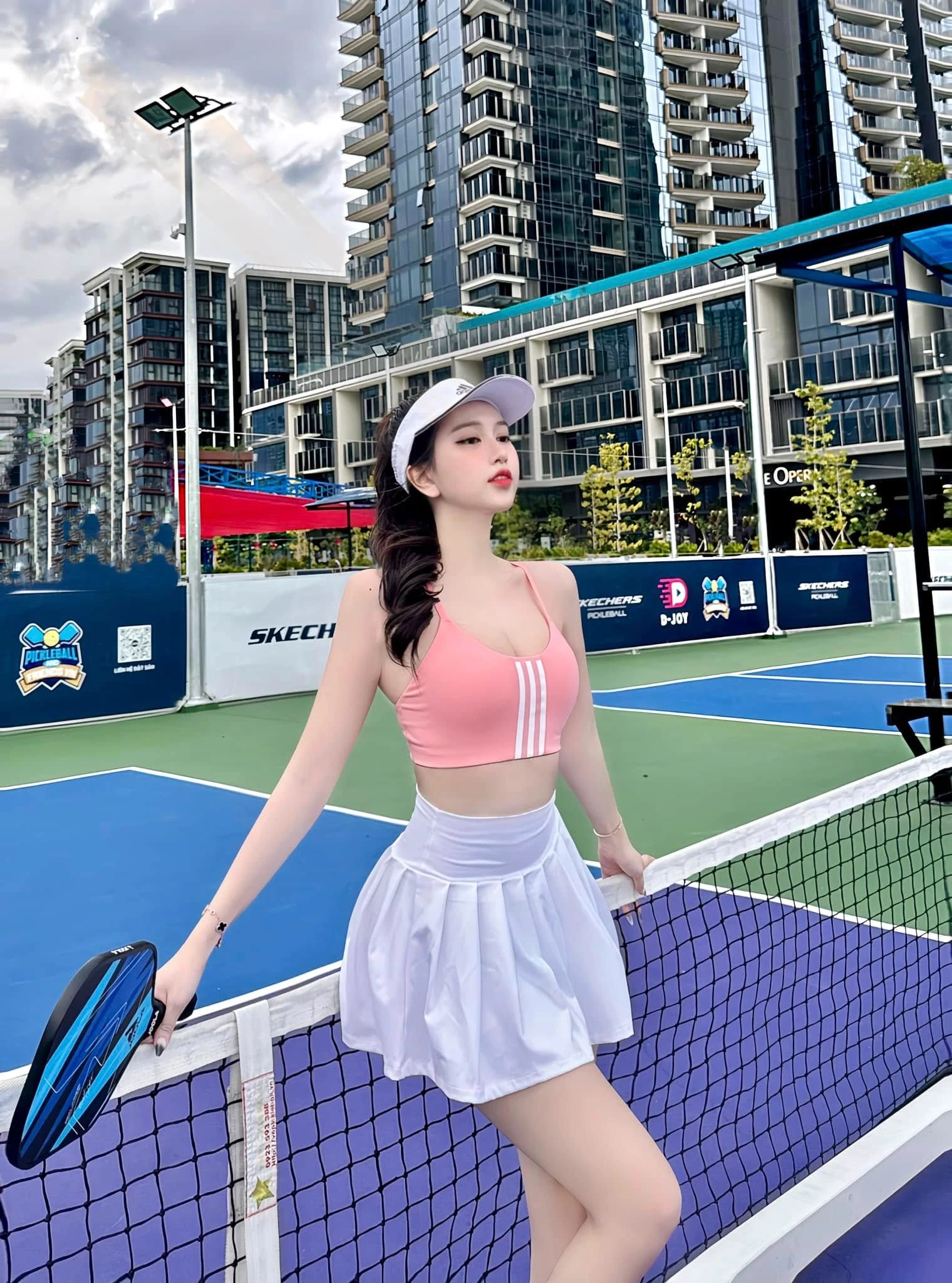 Hồ ngọc ý nhi 6