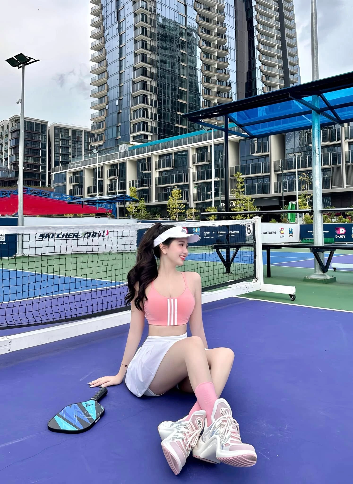 Hồ ngọc ý nhi 8